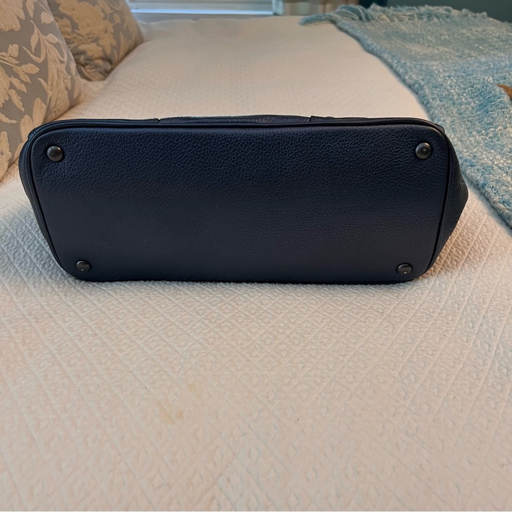 COACH Mickie Satchel Pearlised Blue Leather - Picture 5 of 16